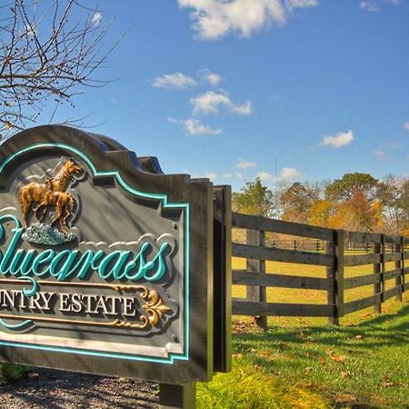 مبيت وإفطار La Grange Bluegrass Country Estate المظهر الخارجي الصورة